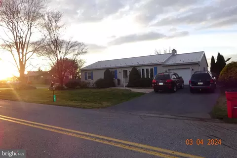 5 Partridge Trl, Shippensburg, PA 17257