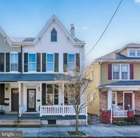 267 S West St, Carlisle, PA 17013