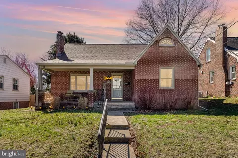 1826 Anna St, New Cumberland, PA 17070