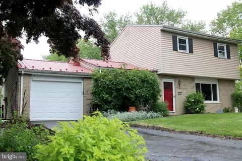 923 Brandywine Way, Mechanicsburg, PA 17050