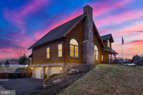 1241 Myerstown Rd, Gardners, PA 17324