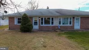 1809 Willow Rd, Carlisle, PA 17013