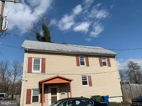 105 4th St, New Cumberland, PA 17070