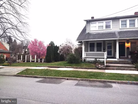 3121 Dickinson Ave, Camp Hill, PA 17011