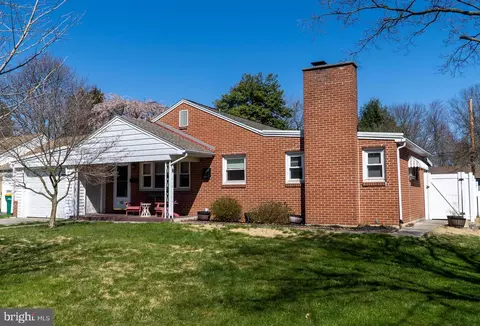 103 Maple Ave, Camp Hill, PA 17011