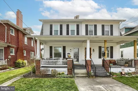 606 4th St, New Cumberland, PA 17070