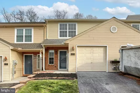509 Dakemich Ct, Enola, PA 17025