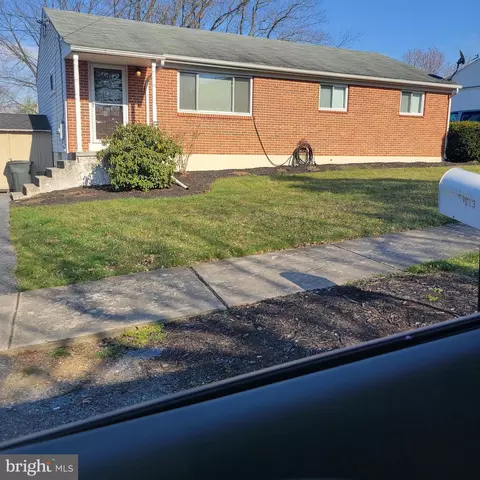1613 Matthew Rd, Camp Hill, PA 17011