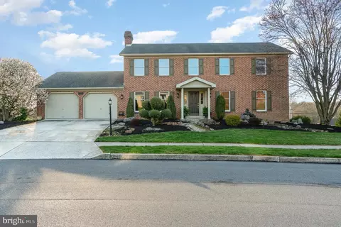 6336 S Powderhorn Rd, Mechanicsburg, PA 17050