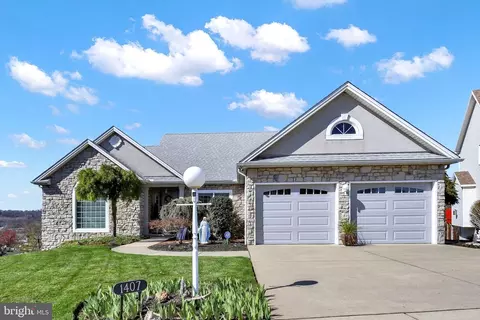 1407 Harwich Ct, New Cumberland, PA 17070
