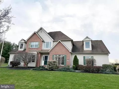 1088 Country Club Rd, Camp Hill, PA 17011