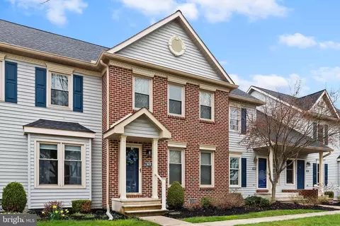 5619 Moreland Ct, Mechanicsburg, PA 17055