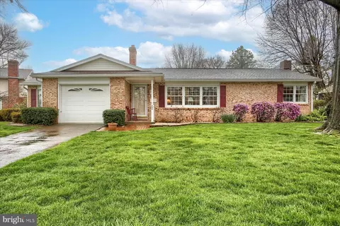 508 Miller Ave, Mechanicsburg, PA 17055