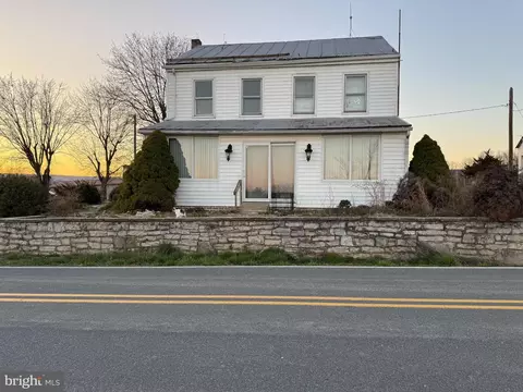 711 Opossum Lake Rd, Carlisle, PA 17015