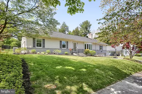 344 N 25th St, Camp Hill, PA 17011