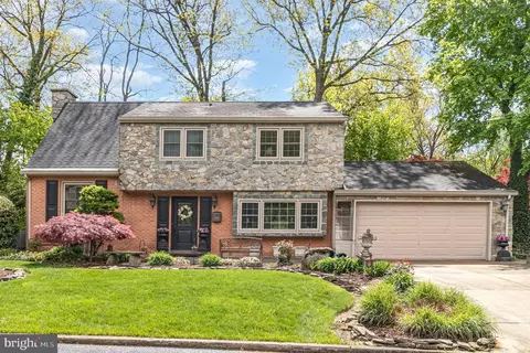 1905 Cooper Cir, Camp Hill, PA 17011