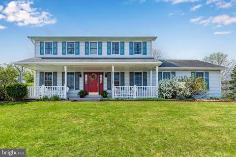 21 Teaberry Dr, Carlisle, PA 17015