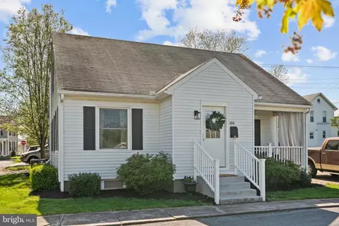 106 S Spruce, Camp Hill, PA 17011