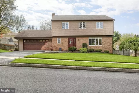3609 Alberta Ave, Mechanicsburg, PA 17050