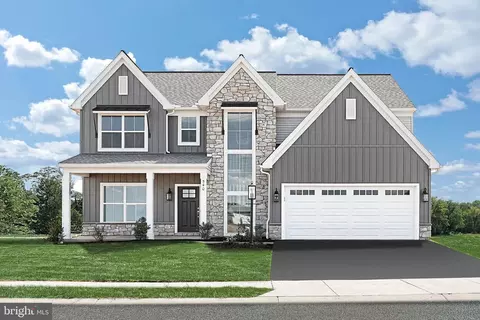 540 Coral Bells Dr, Mechanicsburg, PA 17055