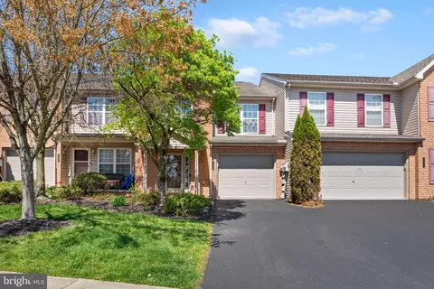 1229 Cross Creek Dr, Mechanicsburg, PA 17050