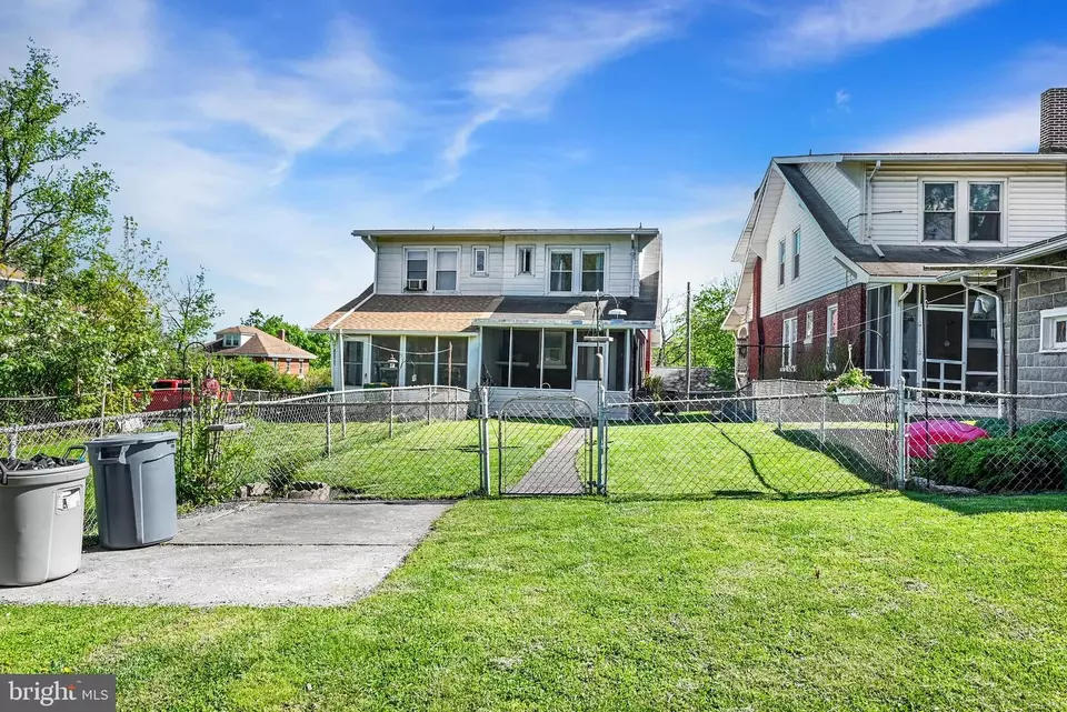 Exterior - 115 York St, Enola, PA 17025 photo 10 of 12