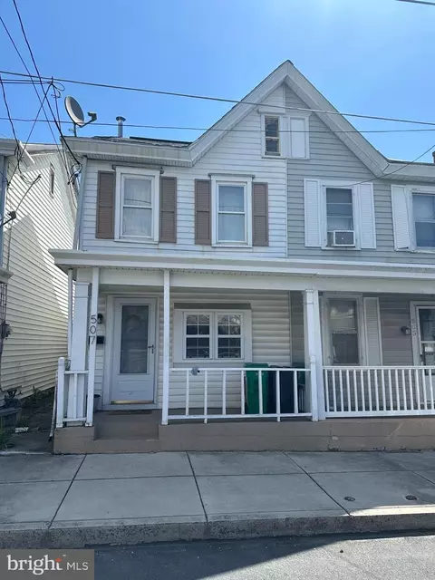 507 N Pitt St, Carlisle, PA 17013