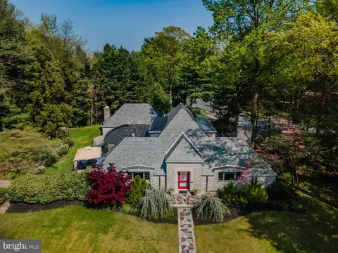 433 Mooreland Ave, Carlisle, PA 17013