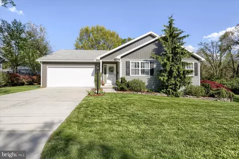 635 S Bedford St, Carlisle, PA 17013