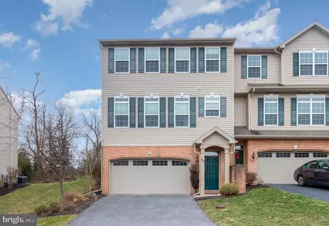 22 Dougherty Dr, Lemoyne, PA 17043