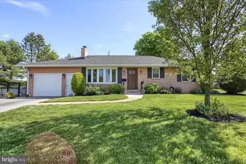 801 Waggoners Gap Rd, Carlisle, PA 17013