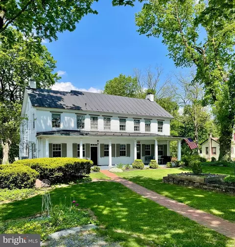 35 Alters Rd, Carlisle, PA 17015