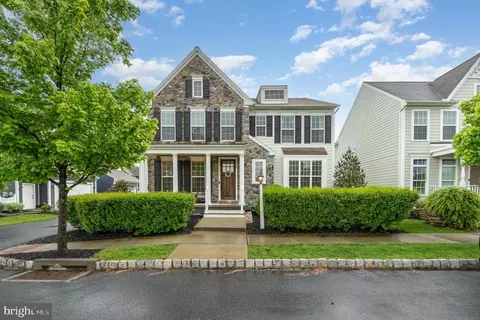 188 Walden Way, Mechanicsburg, PA 17050