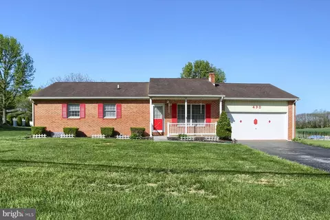 490 Petersburg Rd, Carlisle, PA 17015