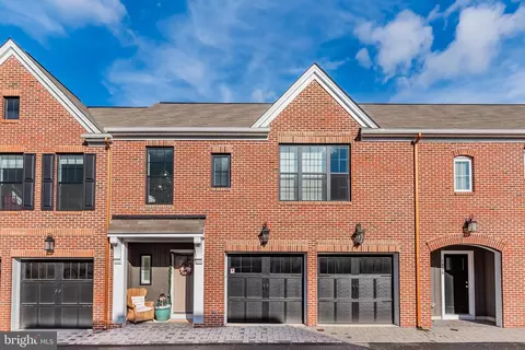 1413 Woolford Way, Mechanicsburg, PA 17055
