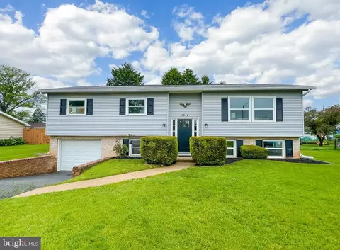 1517 Terrace Ave, Carlisle, PA 17013