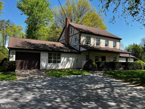 205 Brindle Rd, Mechanicsburg, PA 17055
