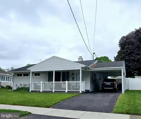 32 Sussex Rd, Camp Hill, PA 17011