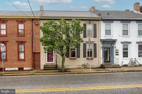 337 N Hanover St, Carlisle, PA 17013