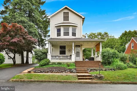 3006 Columbia Ave, Camp Hill, PA 17011