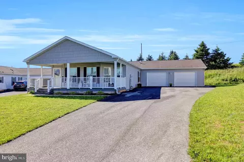 134 Glenridge Dr, Carlisle, PA 17015