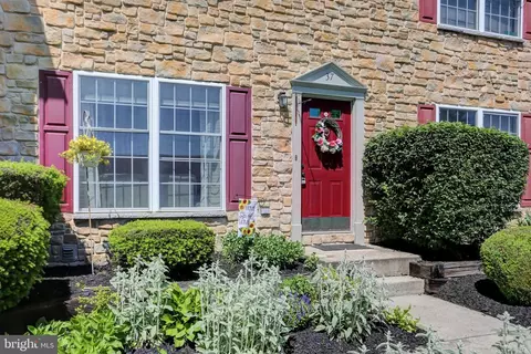 37 Partridge Cir, Carlisle, PA 17013