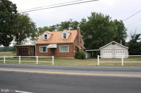 338 Greenspring Rd, Newville, PA 17241
