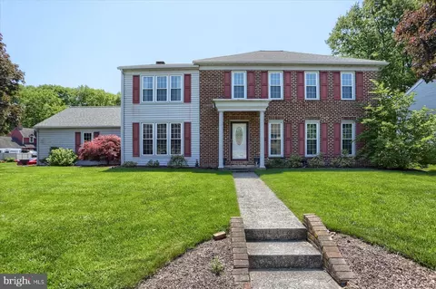6116 Stephens Xing, Mechanicsburg, PA 17050