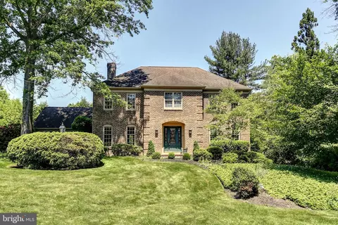 130 Northgate Dr, Camp Hill, PA 17011