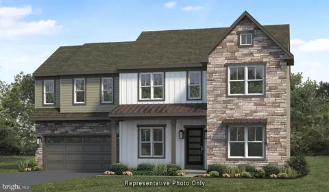 701 Estate Dr, Mechanicsburg, PA 17055