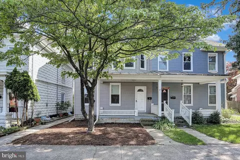 616 W Louther St, Carlisle, PA 17013