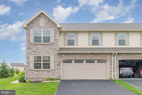740 Westland Ct, Mechanicsburg, PA 17055