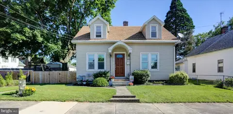 269 E St, Carlisle, PA 17013
