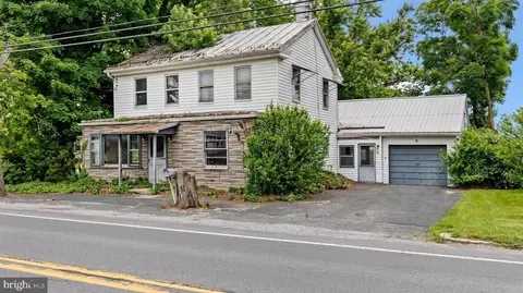 2171 Newville Rd, Carlisle, PA 17015